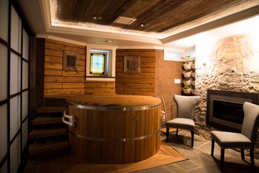 Hottub with stain glass window